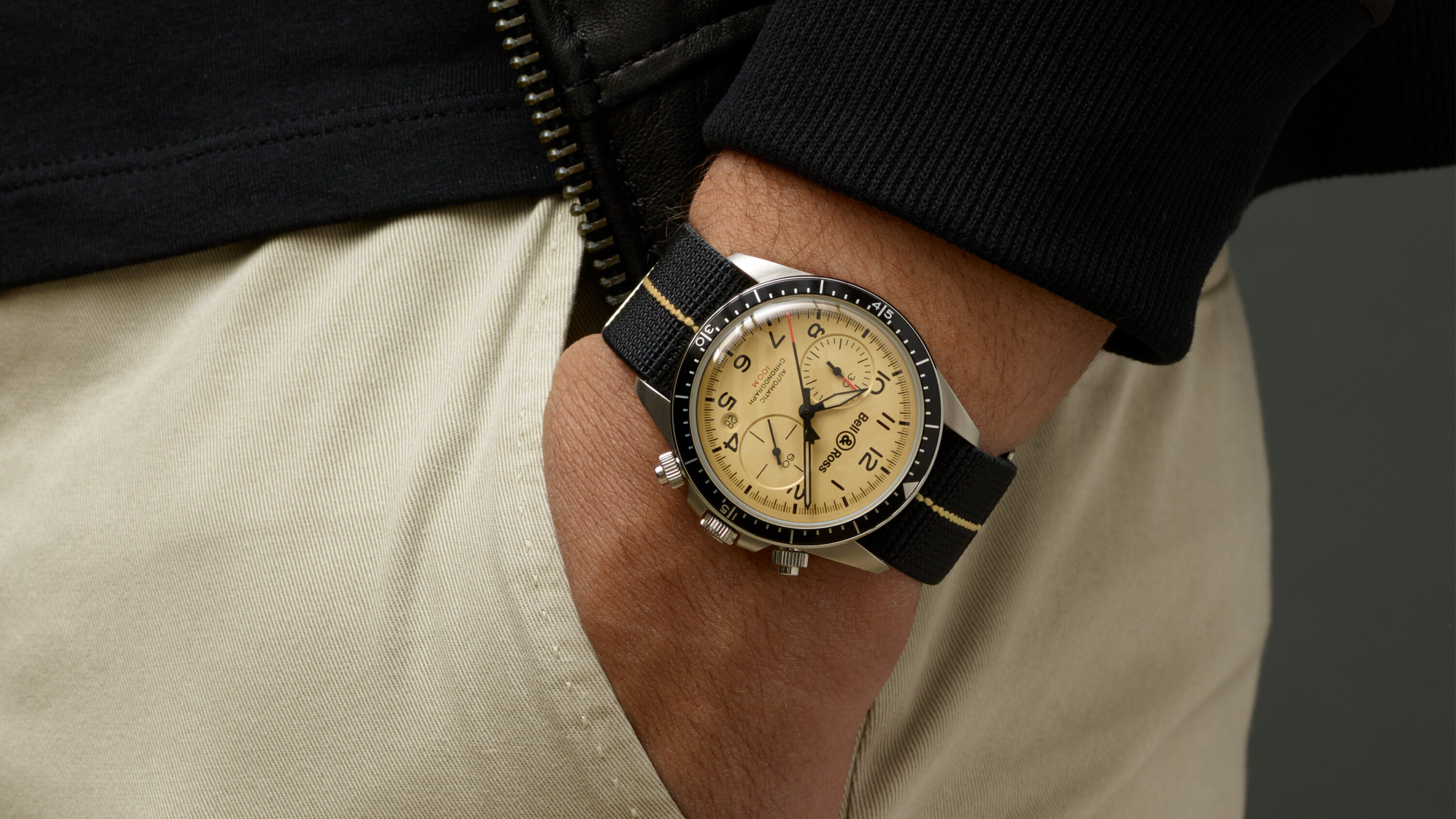 BR V2-94 military beige